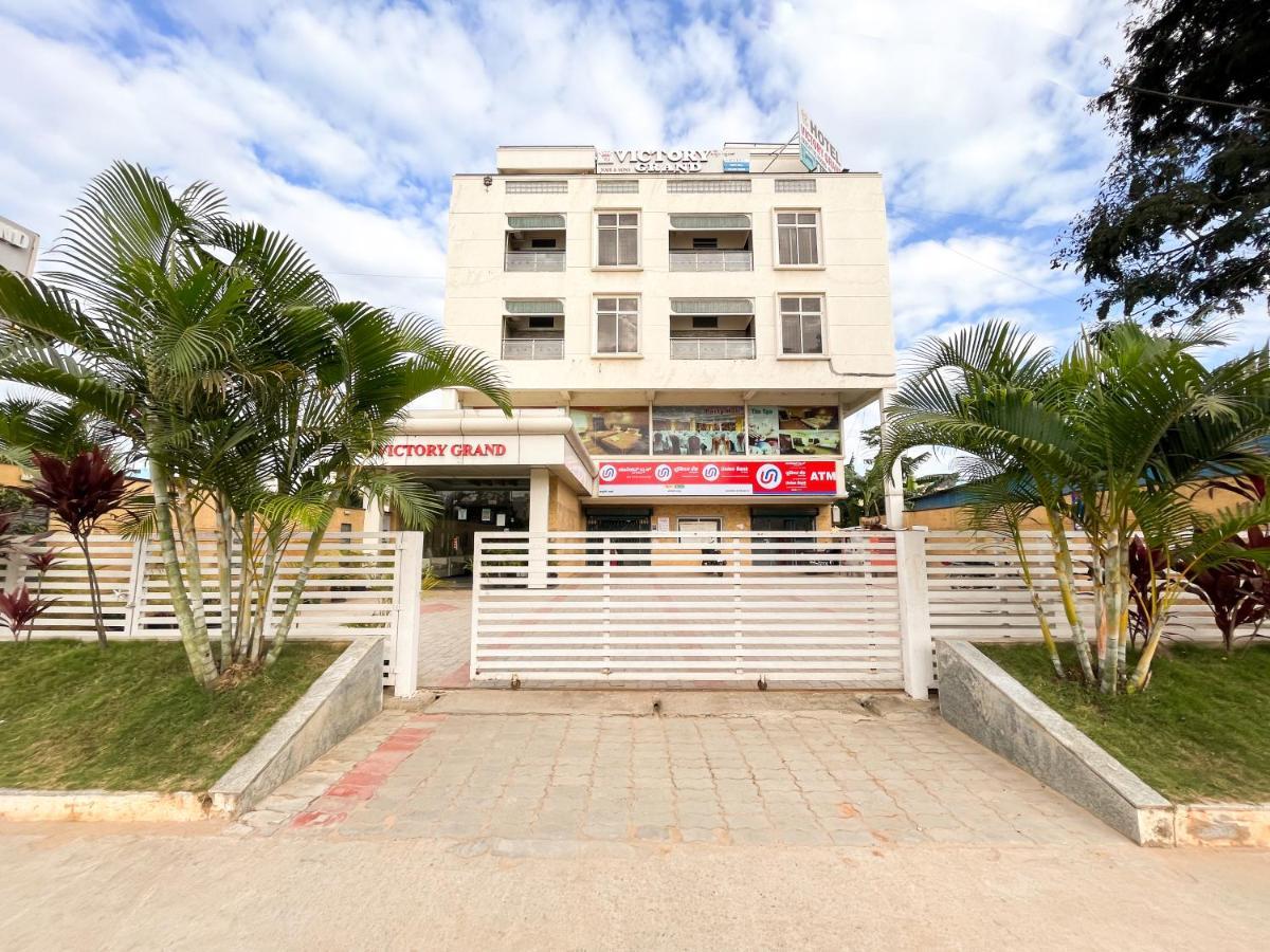 Hotel Victory Grand Attibele Exterior foto